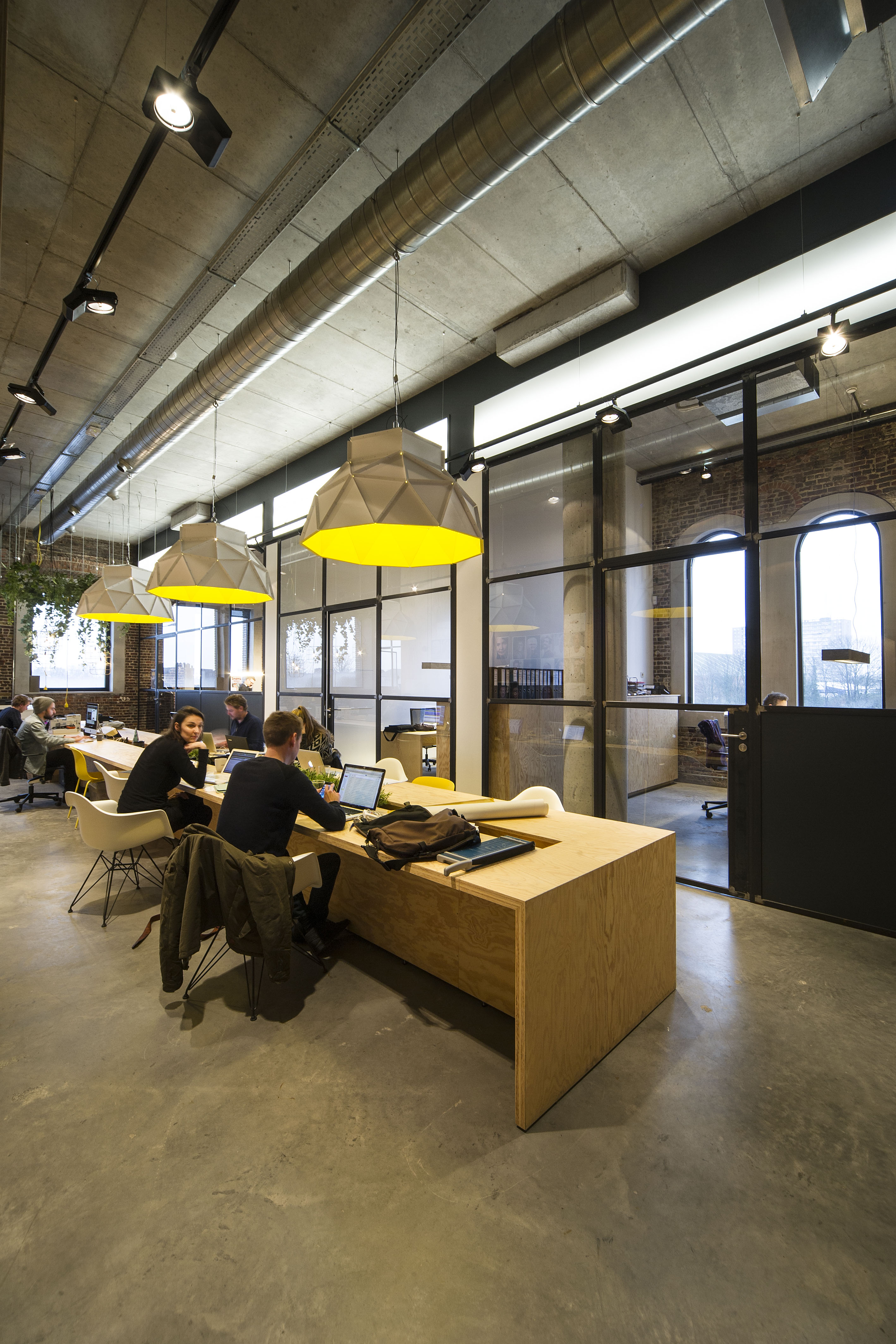 Dark for Marmalade Office (Apollo)